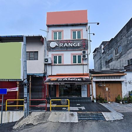 Super Oyo 992 Orange Hotel กัวลาปิลาห์ ภายนอก รูปภาพ